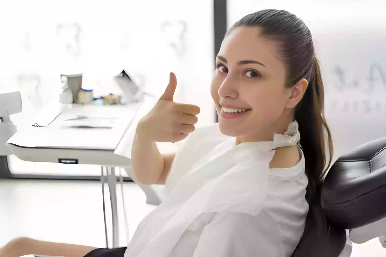 Dental Implants in Taksim recovery and aftercare