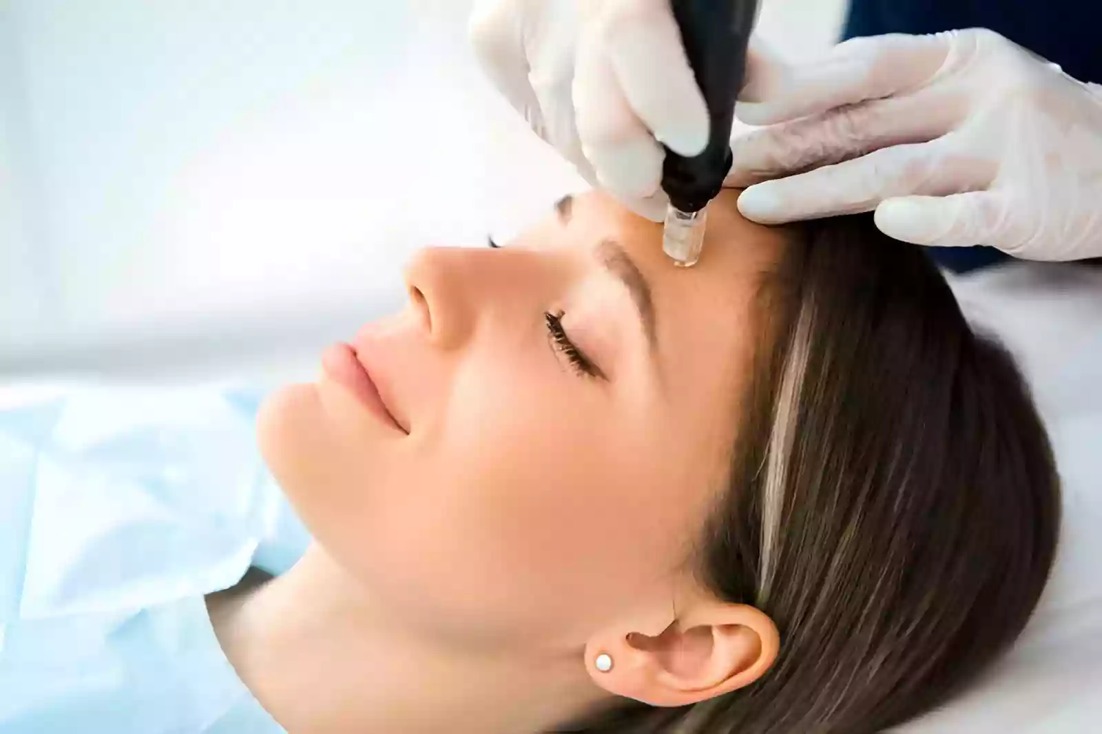 Face Lift in TaksimTurkey facial rejuvenation